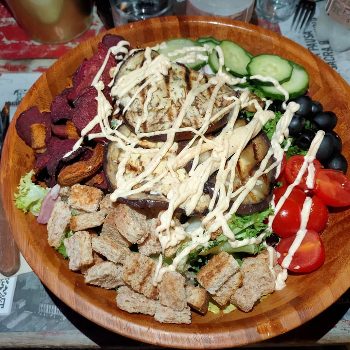 photo of Cantiere Hambirreria bowls Veggie shared by @ggiorgyfr on  08 Aug 2022 - review