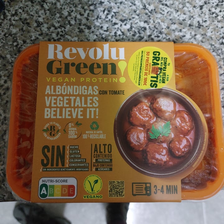 review photo of Revolu Green Albóndigas Con Tomate shared by @nuria1987 on 28 Apr 2022 - review