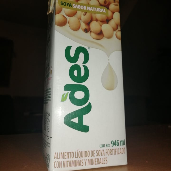 photo of Ades Alimento líquido de soya sabor natural shared by @iamlumunguia on  31 Jul 2021 - review
