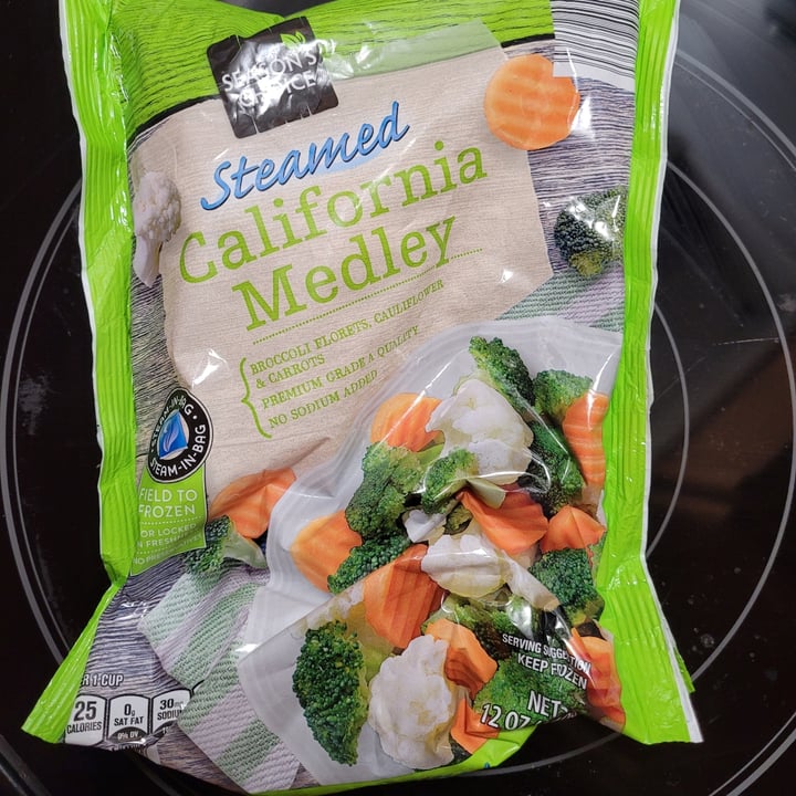 photo of Season’s Choice Steamed California Medley shared by @sarahsuzy on  01 Jun 2022 - review