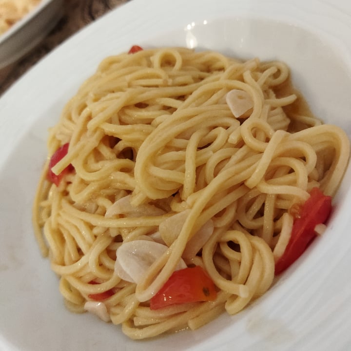 review photo of Pizzeria Dolce Vitta Spaghetti Aglio Peperoncino shared by @andrealm on 01 Aug 2021 - review