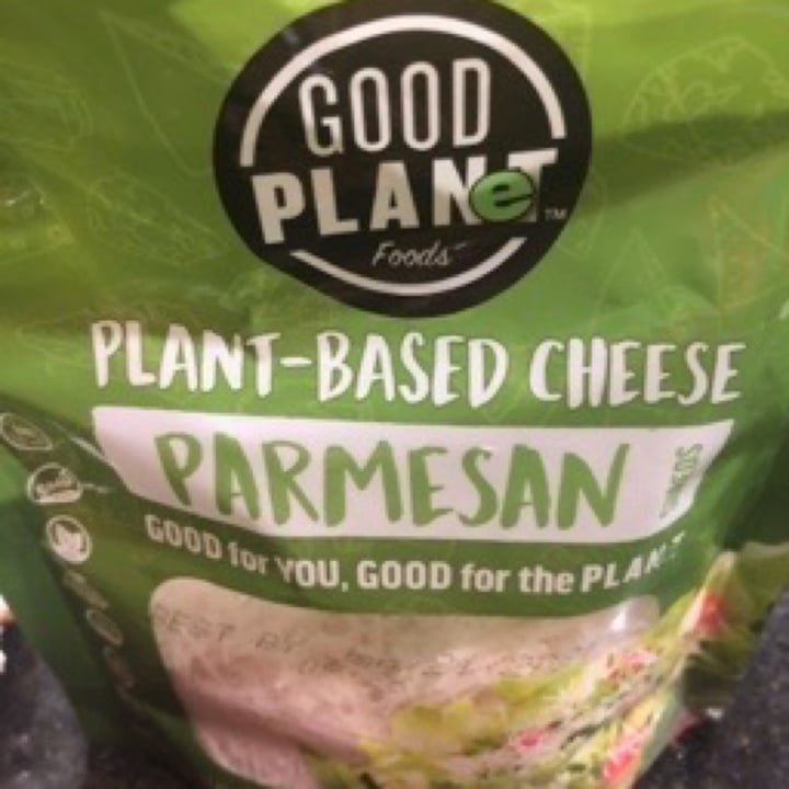 photo of Good Planet Foods Dairy-free Parmesan Shreds shared by @btnez on  17 Jul 2020 - review