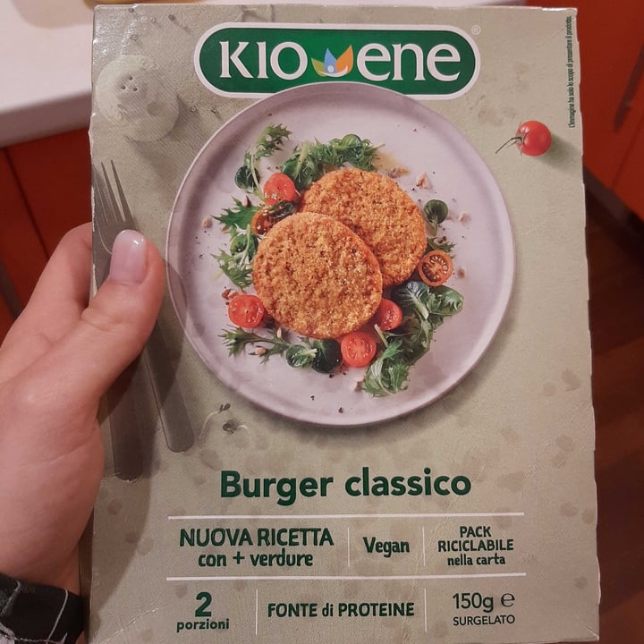 review photo of Kioene Burger classico shared by @luciaragni on 01 May 2021 - review