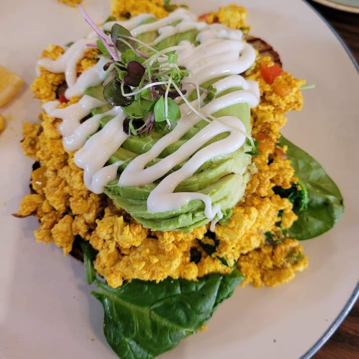 photo of Streatery Tofu Scramble Toast shared by @dianne-pitro on  10 Jan 2022 - review