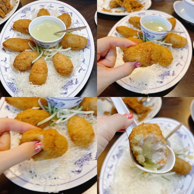 「HANDMADE GOLDEN LYCHEE YAM PRAWN」の料理の写真