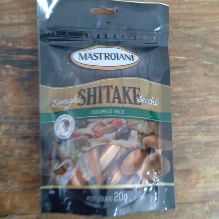 photo of Mastroiani Funghi Shitake Secchi, cogumelo seco shared by @danifaga on  11 May 2022 - review