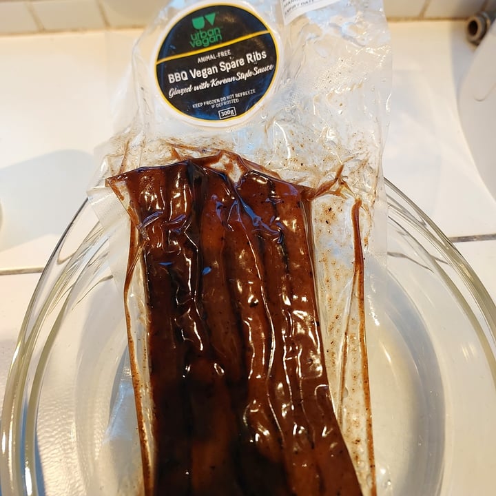 photo of Urban Vegan BBQ Vegan Spare Ribs Glazed with Korean style Sauce shared by @salticrackers on  10 Nov 2022 - review