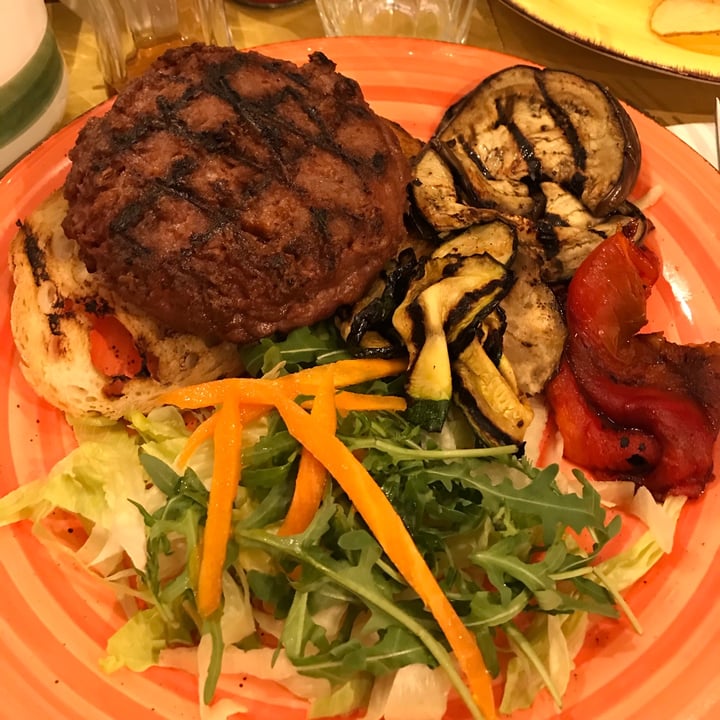 photo of Ham Holy Burger Assoluto Zero shared by @lodovica on  10 Jun 2021 - review