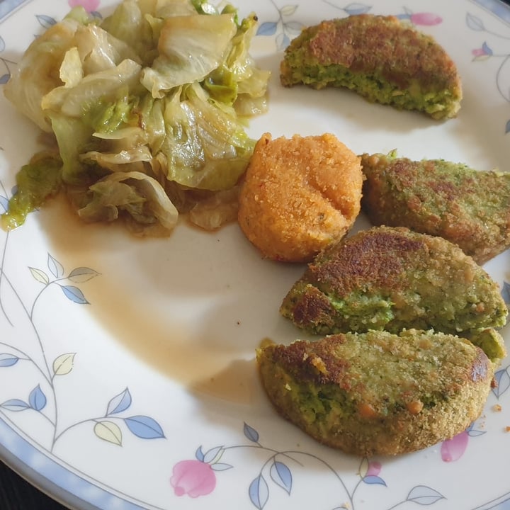 photo of Kioene Burger Broccoli E Ceci shared by @fraq on  03 Apr 2022 - review