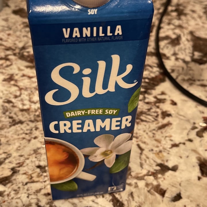 photo of Silk Silk Dairy Free Soy Creamer - Vanilla shared by @meatless on  22 Feb 2022 - review