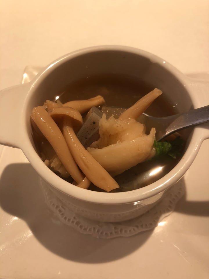 photo of SUFOOD Singapore Miso-Kombu Soup with Shimeiji Mushroom & Lotus Seed shared by @alyrauff on  09 Oct 2018 - review