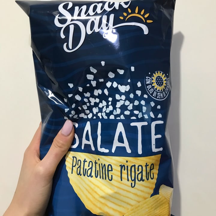 photo of Snack Day Salate patatine rigate shared by @francineveg on  03 Dec 2021 - review