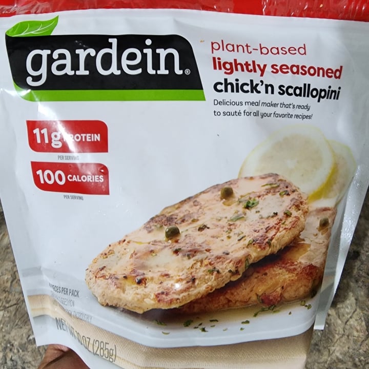 photo of Gardein Lightly Seasoned Chick’n Scallopini shared by @veegan on  18 Dec 2022 - review