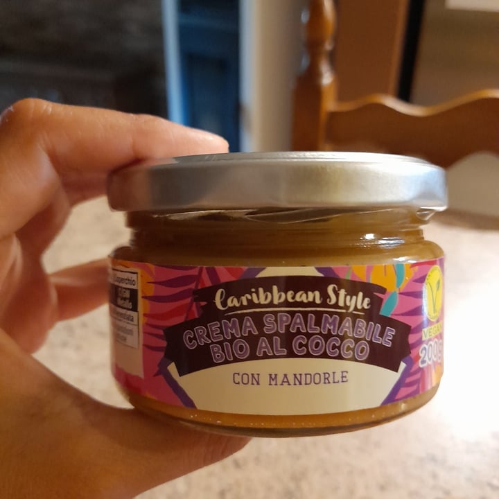 photo of Caribbean Style Crema Spalmabile Bio al Cocco con Mandorle shared by @saramonsurro on  18 Jul 2022 - review