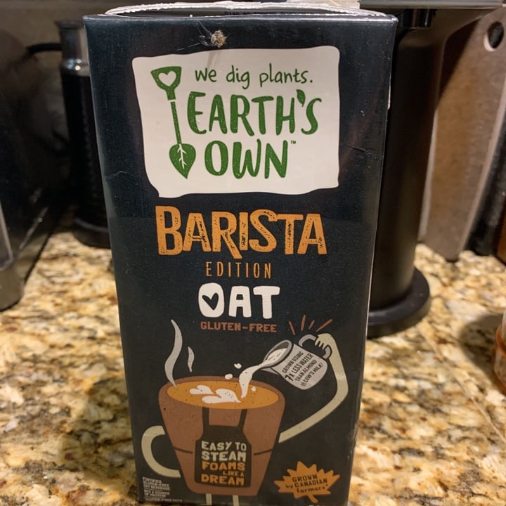 photo of Earth's Own Barista Edition Oat Milk shared by @troyangavery1995 on  26 Jun 2021 - review