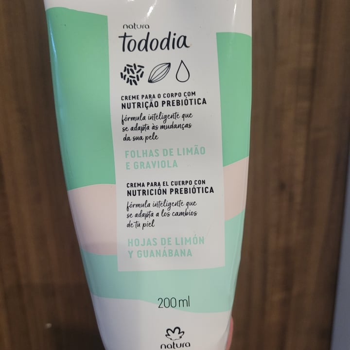 review photo of Natura creme hidratante shared by @msilviamarella on 08 Jun 2022 - review