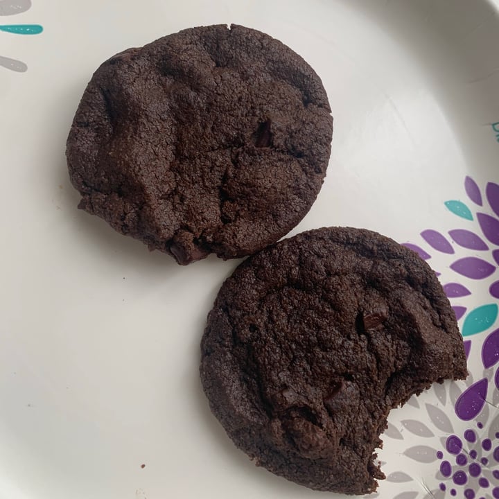 photo of Sweet Loren's Fudgy Brownie Cookie Dough shared by @jupiter on  17 May 2021 - review