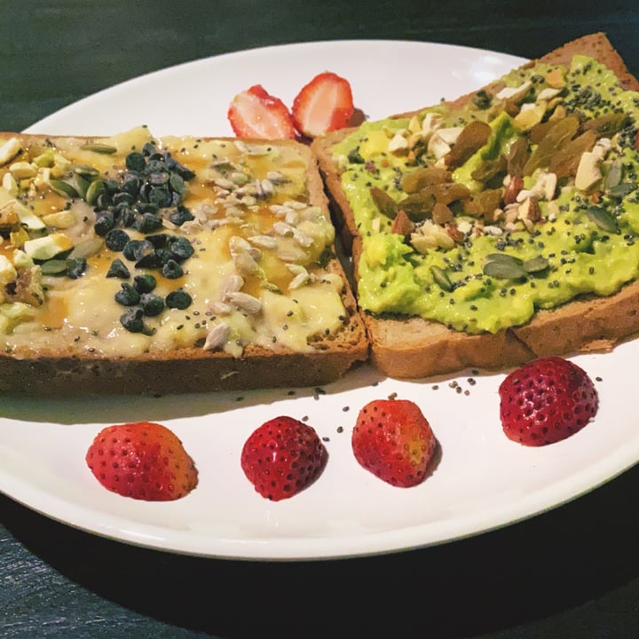 review photo of Plants & Plates Topped Toast shared by @parshadmg on 22 Jan 2021 - review