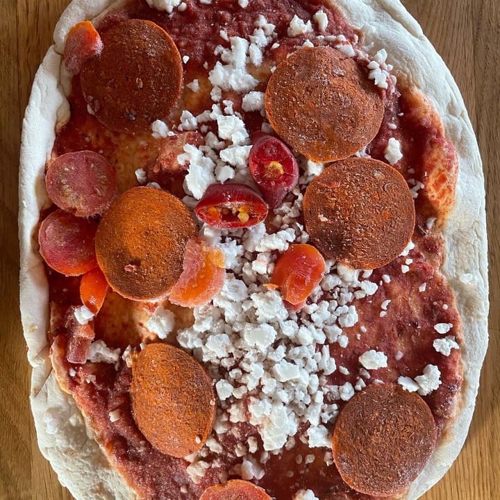 photo of Zizzi Jackfruit Pepperoni Rustic Pizza shared by @thehumblechickpea on  26 Sep 2022 - review