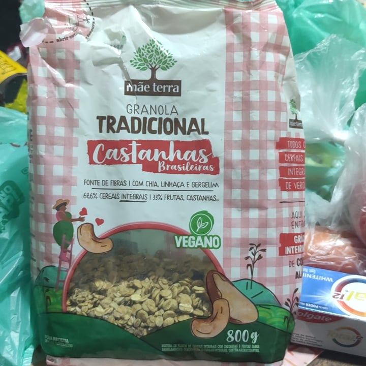 photo of Mãe Terra Granola Castanhas Brasileiras shared by @crist78 on  08 Oct 2022 - review