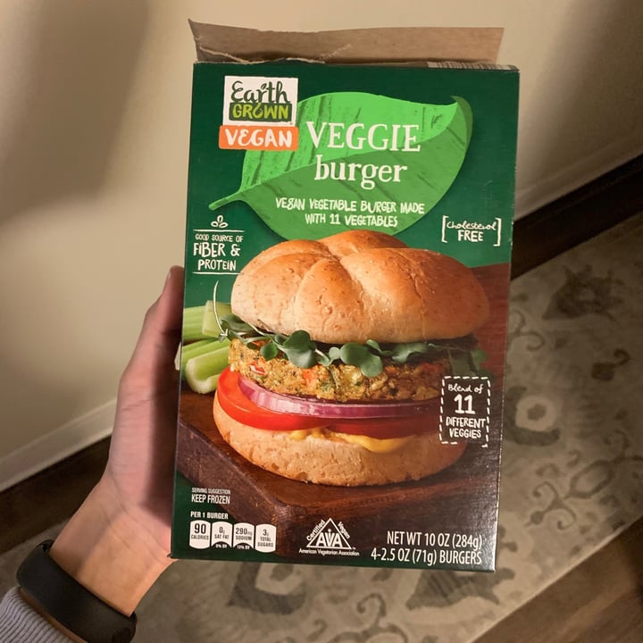 photo of Earth Grown Veggie Burger shared by @crazymoni5 on  16 Jan 2021 - review