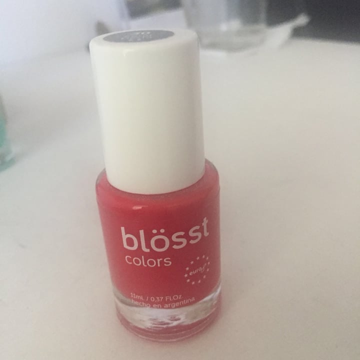 photo of blösst Blosst esmalte coral (30) shared by @malotaa on  02 Nov 2020 - review