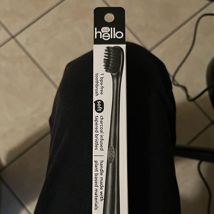 photo of Hello Cepillo Dental Hello Charcoal shared by @bluejavexx on  07 Dec 2021 - review