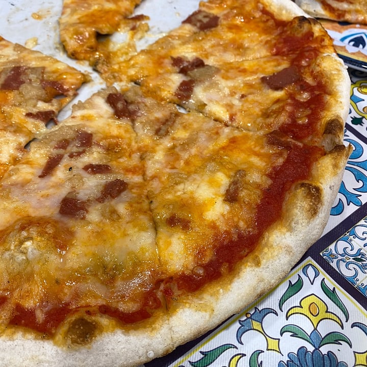 photo of Marimba street food & pizza (pizzeria Marimba) Giro Pizza Vegan shared by @manuflo on  21 Nov 2021 - review