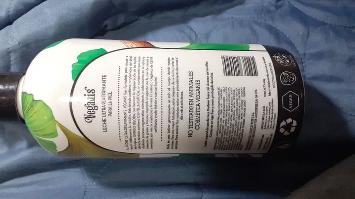 photo of Veganis LECHE ULTRA REAFIRMANTE PARA LA PIEL con Ginkgo Biloba, Centella Asiática, Cafeína y extracto Orgánico de Oliva shared by @0hmyveg on  19 Mar 2021 - review