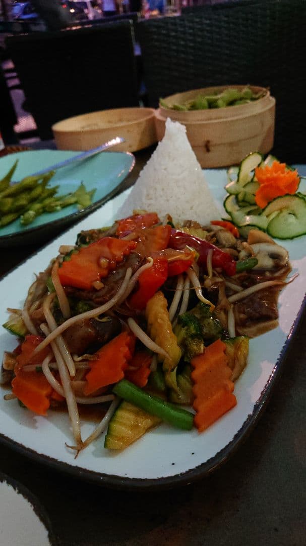 菜肴“Gemüse mit veganer Austernsauce”的照片