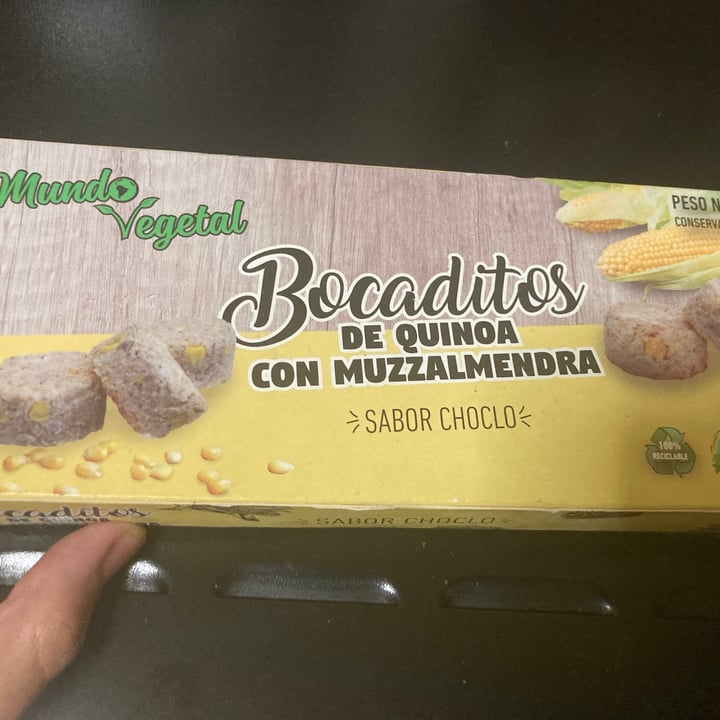 photo of Mundo Vegetal Bocaditos de Quinoa y Muzzalmendra sabor choclo shared by @valentinaenecoiz on  10 Mar 2021 - review