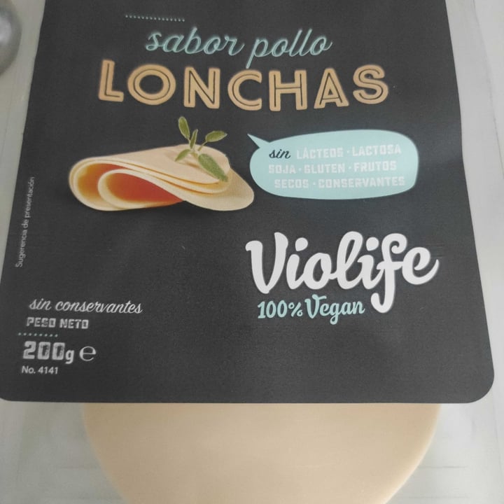 review photo of Violife Lonchas sabor pollo shared by @karopaoli on 22 Sep 2021 - review