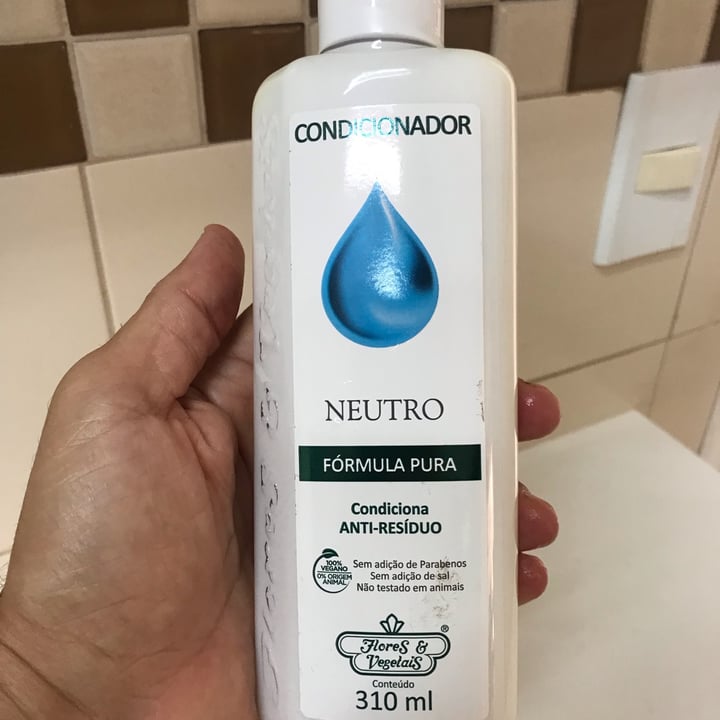 review photo of Condicionador antiqueda flores e Vegetais Condicionador flores E Vegetais Anti Resíduo shared by @srequejo on 15 May 2022 - review