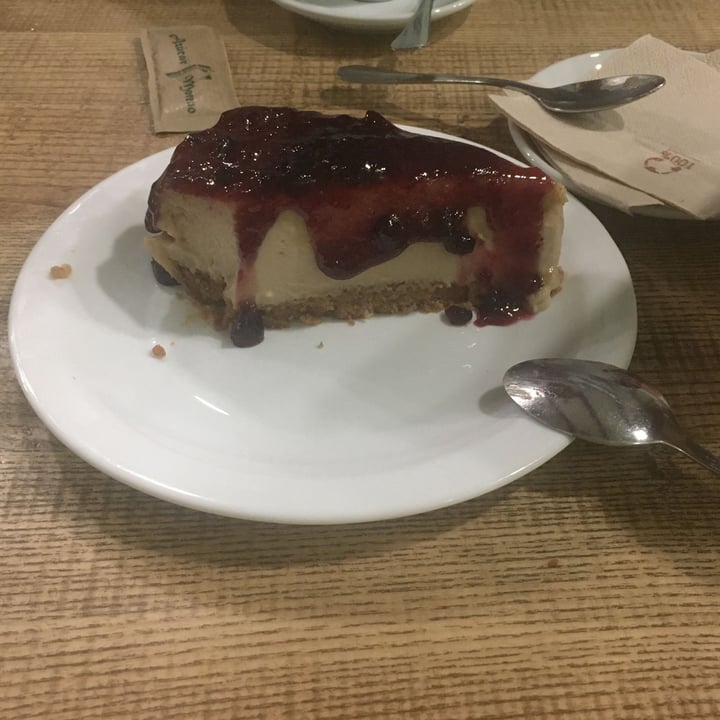 review photo of El Perro Gamberro Tarta de queso shared by @lauramartin on 01 Oct 2022 - review