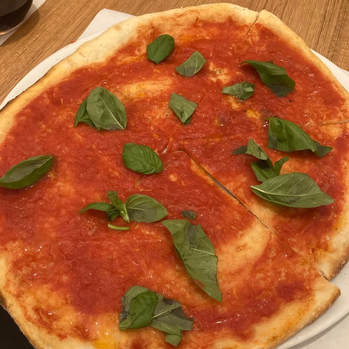 photo of Casa Mia Pizzeria Bistrot Pizza marinara shared by @johnie on  16 Sep 2020 - review