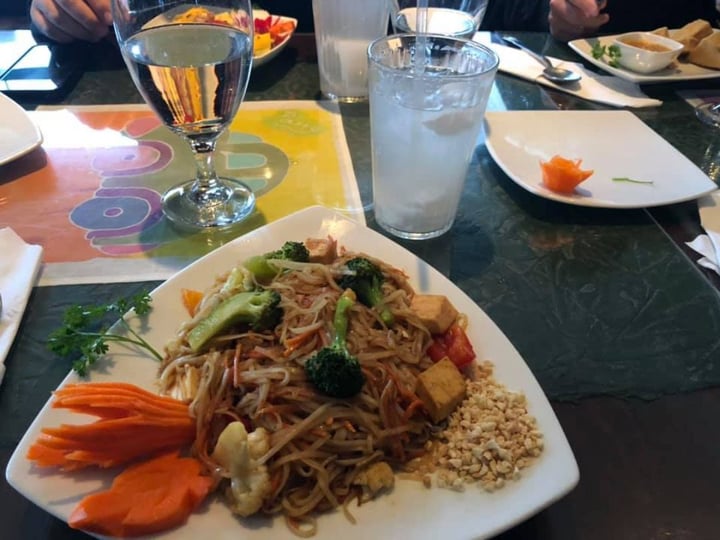 review photo of Thai Onzon Tallarines shared by @annego on 15 Aug 2019 - review