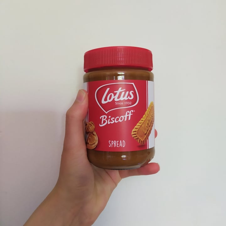 review photo of Lotus Biscoff Biscoff Original Spread shared by @elloakes on 21 May 2020 - review