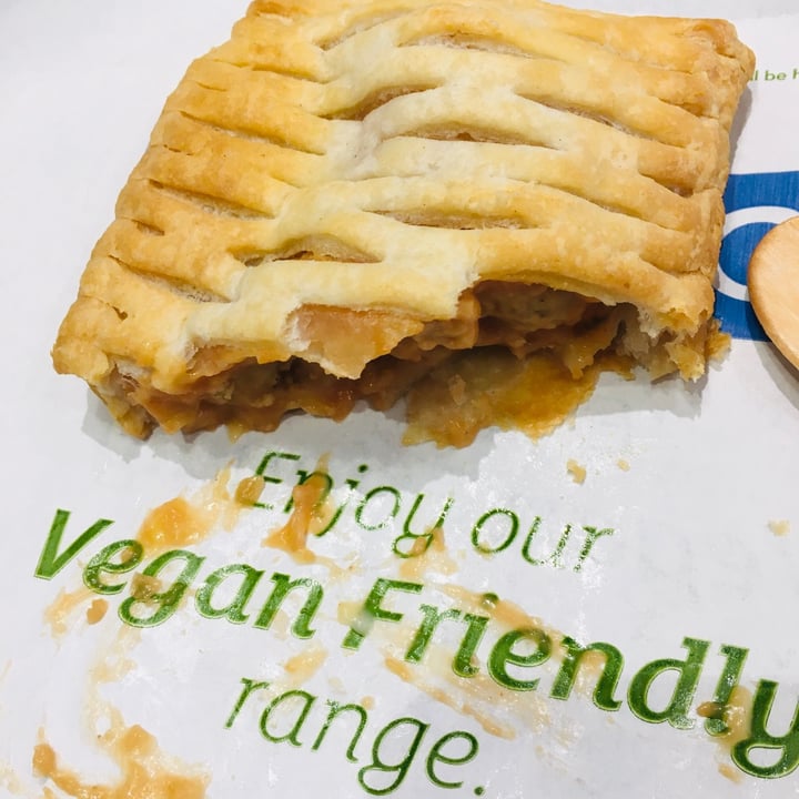photo of Greggs Vegan Sausage Bean And Cheese Melt shared by @monica8 on  09 Sep 2021 - review