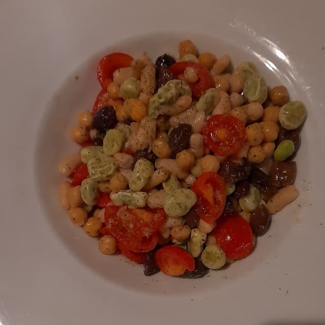 Photo of the dish “insalata vegan”