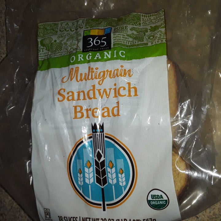 review photo of 365 Whole Foods Market Organic Multigrain sandwich bread shared by @jrowe2064 on 21 Feb 2020 - review