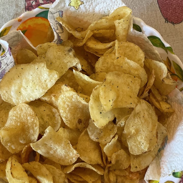 photo of Ikea Festlight Potato Chips w/ Pepper & Leek Flavor shared by @cinziagilmore on  22 May 2022 - review