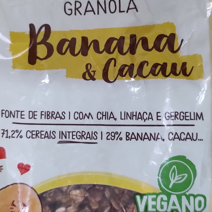 photo of Mãe Terra Granola Banana e cacau shared by @marianarevoredo on  27 Nov 2022 - review