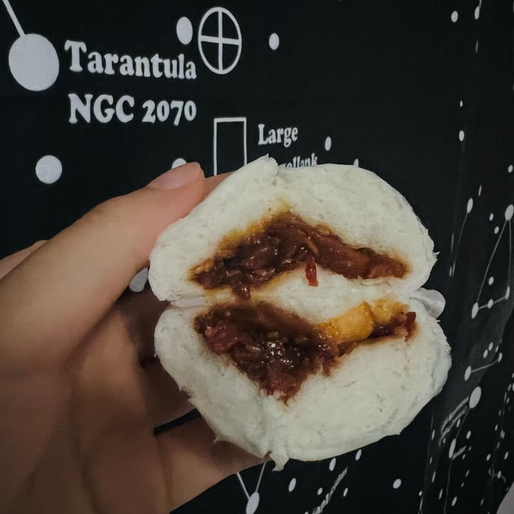 photo of Gemie Vegetarian Char Siew pau shared by @consciouscookieee on  02 Dec 2021 - review
