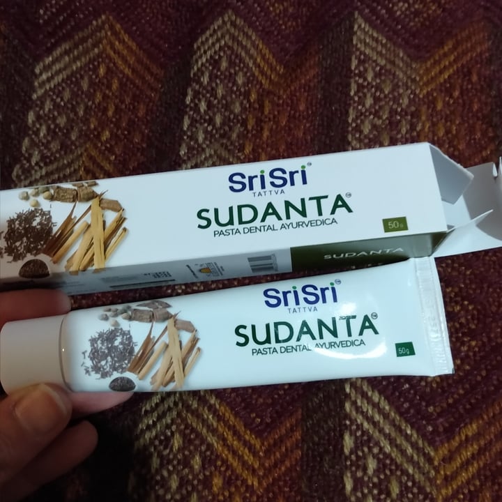 photo of SriSri Tattva Pasta Dental Ayurvédica Sudanta shared by @merysch on  28 Jul 2021 - review