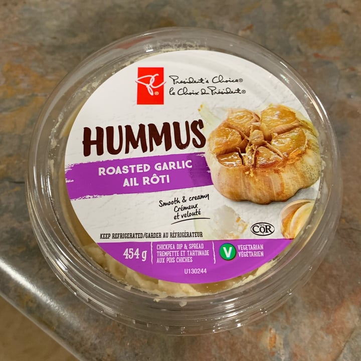 review photo of President's Choice Roasted Garlic Hummus shared by @annacres on 16 Mar 2022 - review