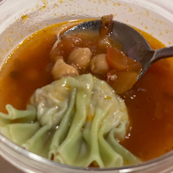 photo of Joie Clear Tomato soup with Garbanzo shared by @greenbovine on  26 Sep 2021 - review