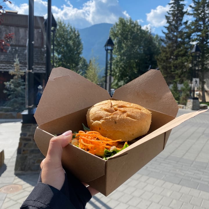 photo of Nourish Bistro Banff BOSS BEAR BURGER shared by @th-vegan on  10 Sep 2022 - review
