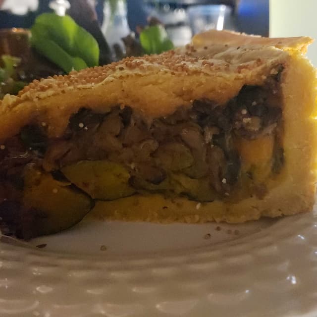 Photo of the dish “torta shitake com abóbora”