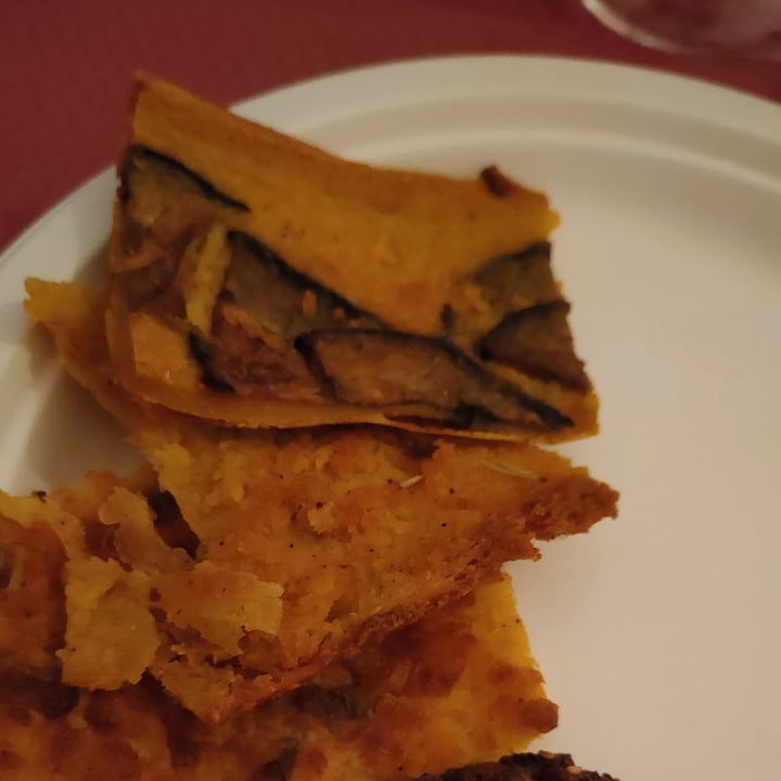 review photo of Gusto Arsizio Farinata di ceci con melanzane shared by @gaiap4m on 24 Jun 2022 - review