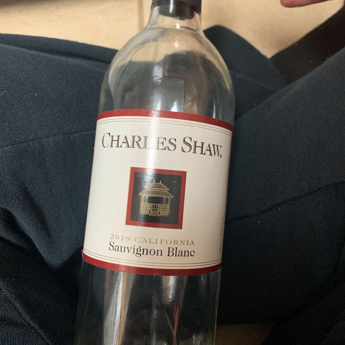 Trader Joe's Charles Shaw Sauvignon blanc Reviews abillion